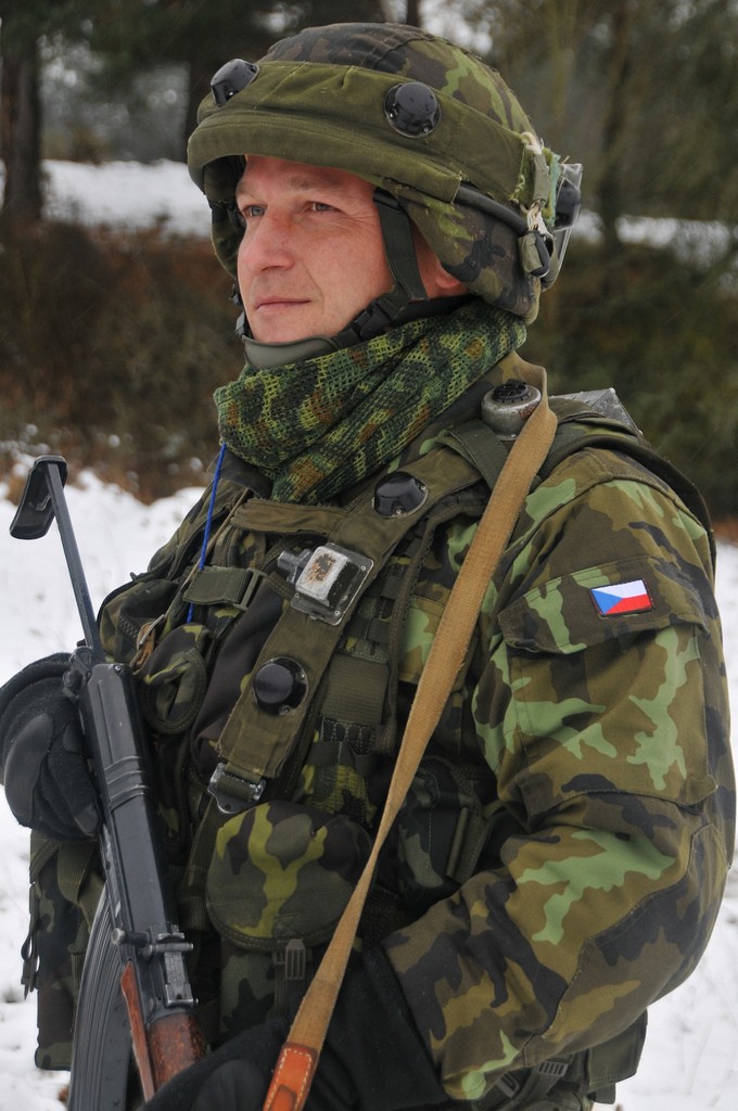 Binh Sỹ Cộng hoà Séc huấn luyện chiến thuật để chuẩn bị được điều động tới Afhganistan. Địa điểm diễn ra diễn tập là khu vực Trung tâm huấn luyện Liên quân có căn cứ ở Hohenfels, Đức.
